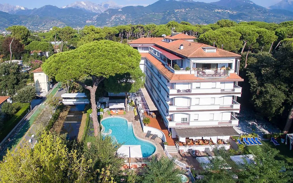 Hotel St.Mauritius Forte dei Marmi 4*,