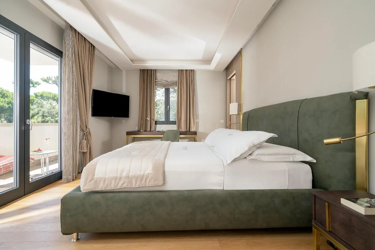 Hotel St.Mauritius Forte dei Marmi 4*,