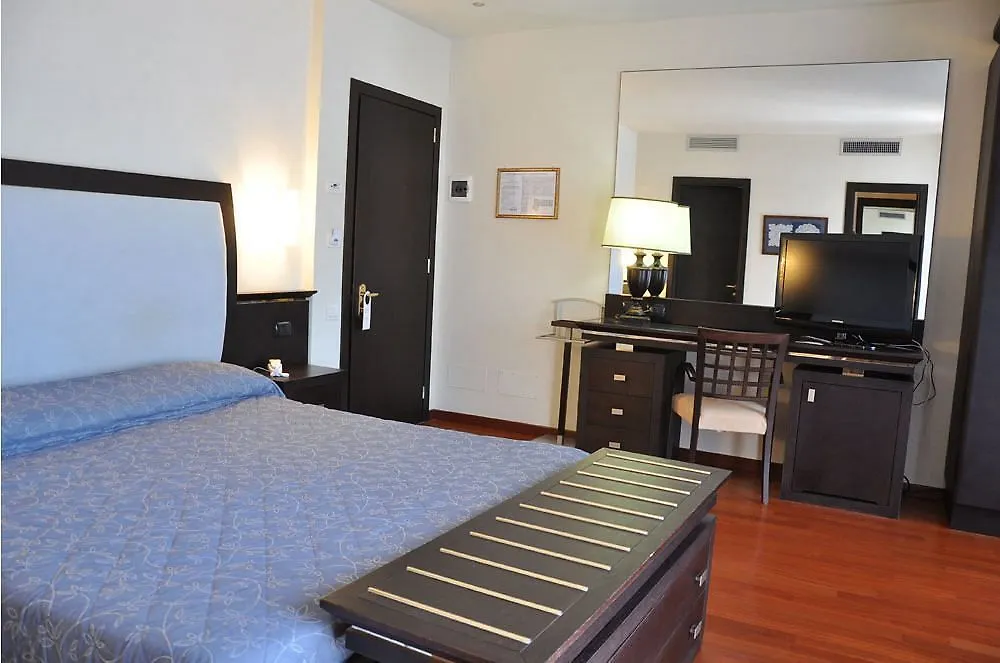 Hotel St.Mauritius Forte dei Marmi 4*,  Italy